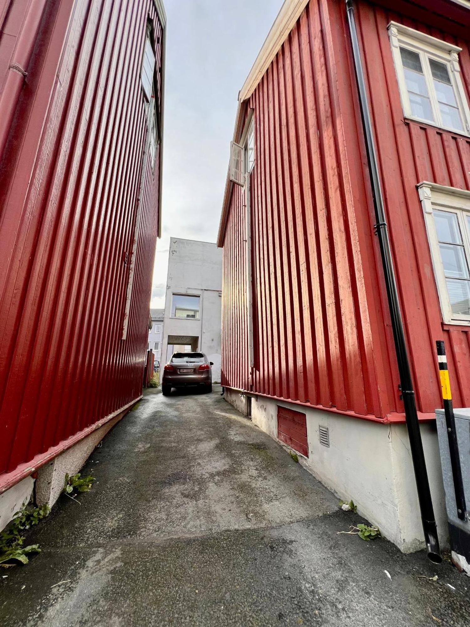 Arctic Homes - Red Polar House Tromso Ngoại thất bức ảnh